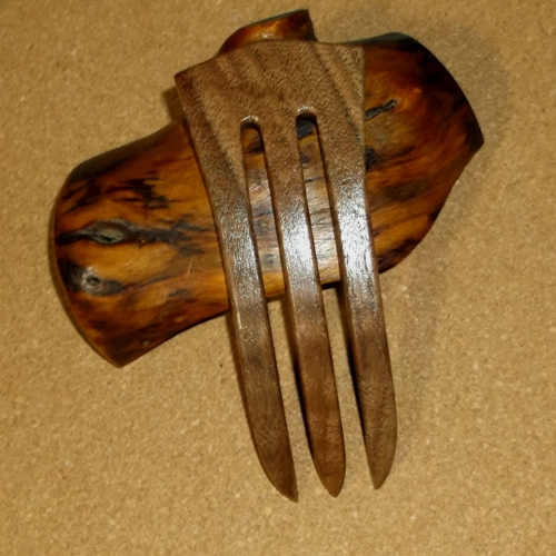 Figured walnut 3 prong hair fork by Jeter and sold in the UK by Longhaired Jewels